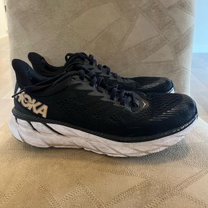 Hoka Clifton 7